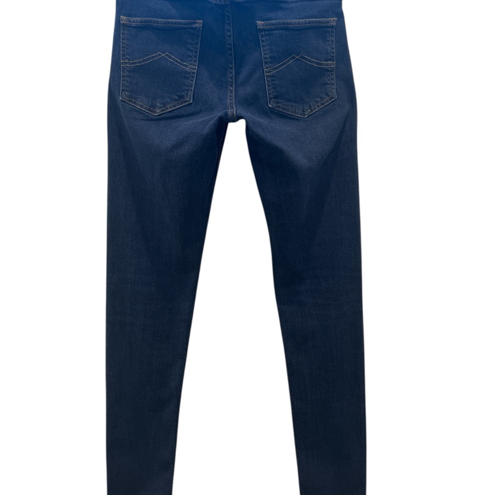 Classic Blue Women's Jeans - Picture 7 of 7